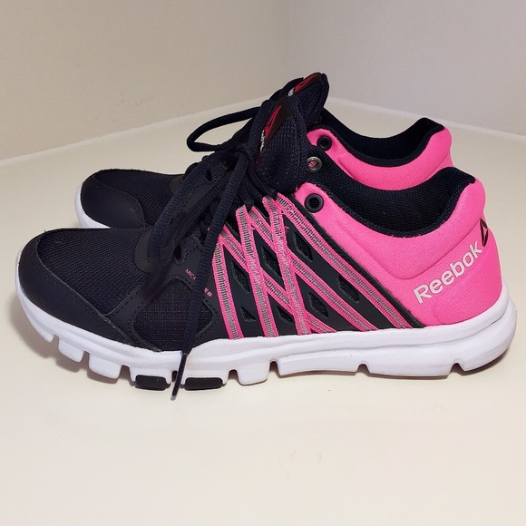 Reebok Yourflex size 6.5 women running shoes - Picture 2 of 8